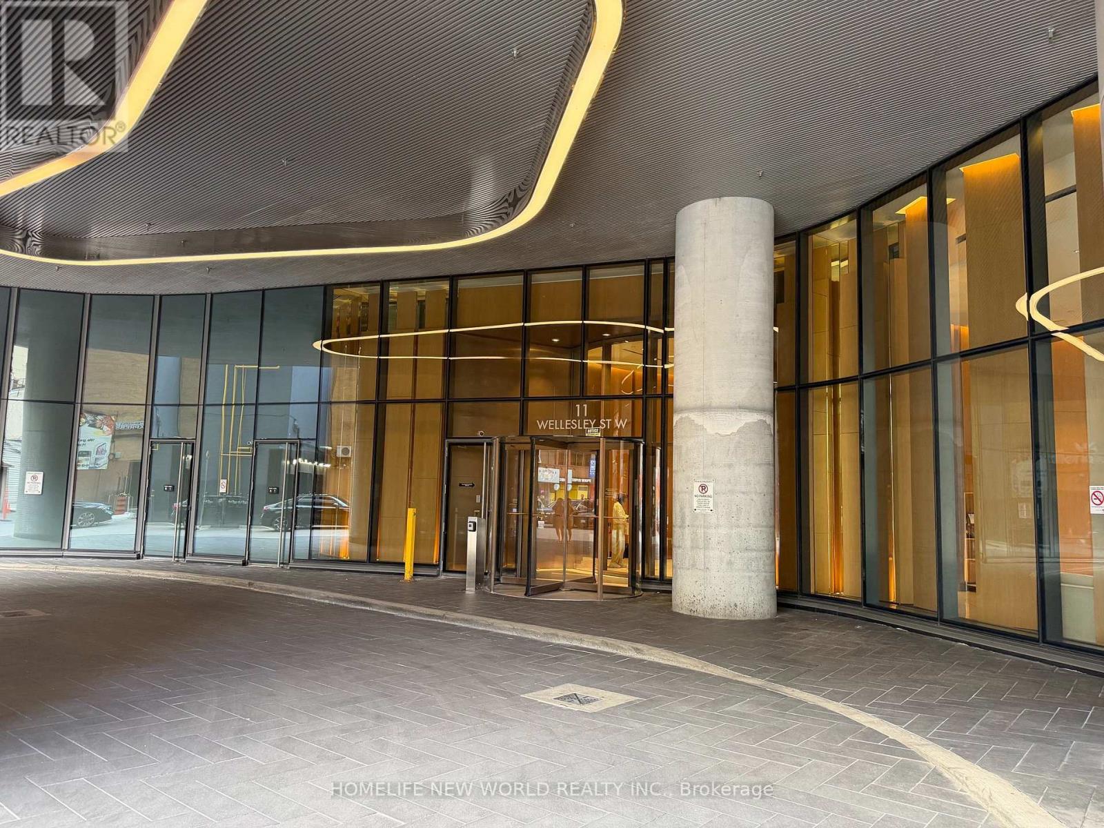 3209 - 11 WELLESLEY STREET W, Toronto (Bay Street Corridor) — photo 3