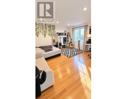 Upper - 257 Cocksfield Avenue, Toronto, ON M3H3T6 Photo 11