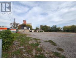 245-255 Bloor Street W, Oshawa, ON L1J1P5 Photo 11