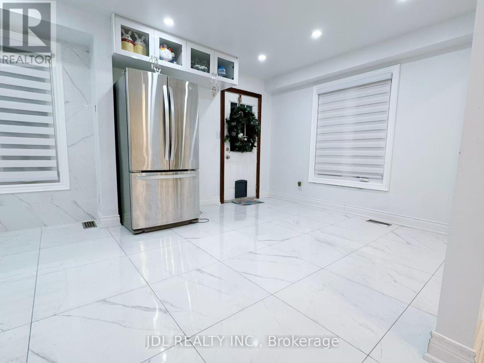 89 Rice Drive, Whitby, ON photo 3
