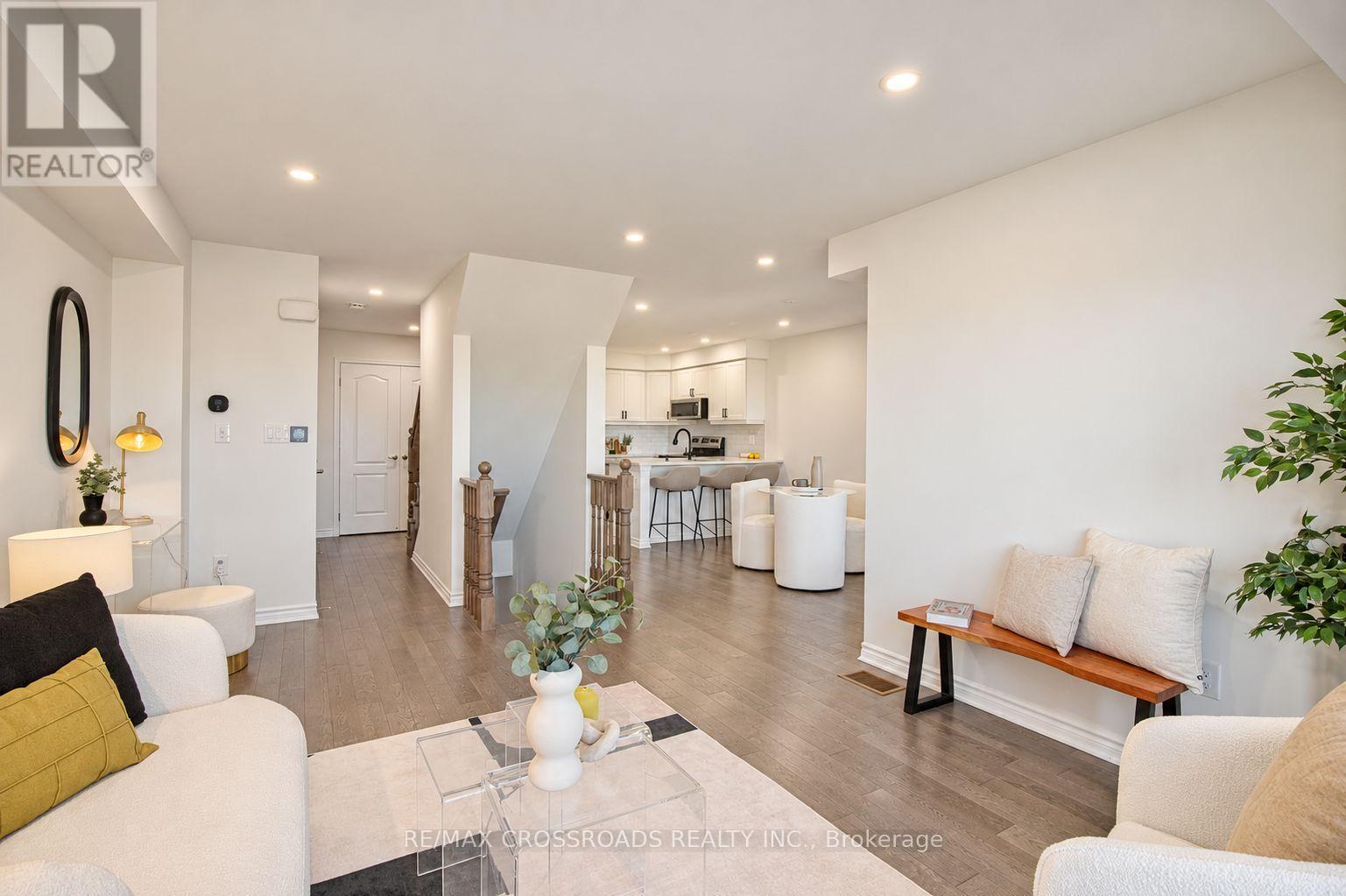 109 MCALISTER AVENUE, Richmond Hill — photo 10