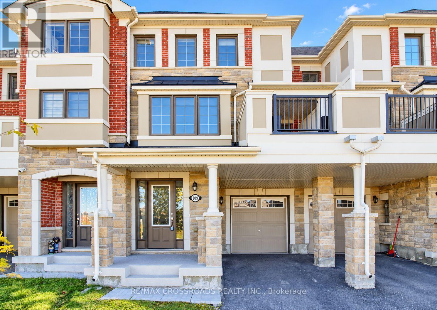 109 MCALISTER AVENUE, Richmond Hill — photo 3