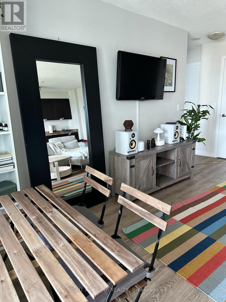 155 - 155 LEGION ROAD N, Toronto (Mimico) — photo 10