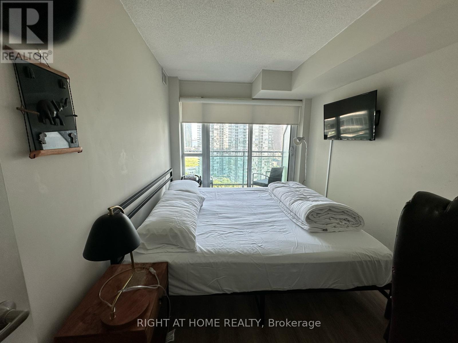 155 - 155 LEGION ROAD N, Toronto (Mimico) — photo 3