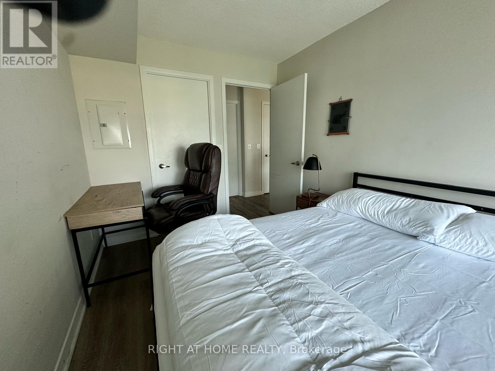 155 - 155 LEGION ROAD N, Toronto (Mimico) — photo 5