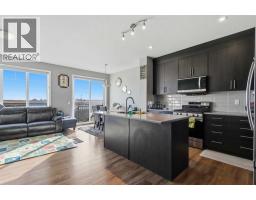 Primary Bedroom - 124 Cityline Square Ne, Calgary, AB T3N2H5 Photo 6
