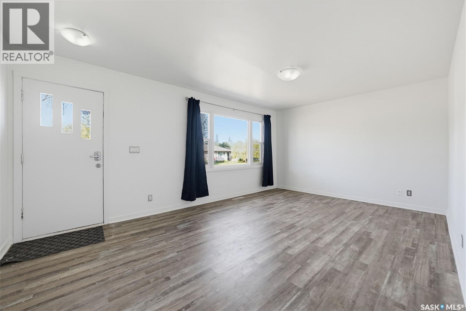 1405 Cumberland AVENUE S - 4