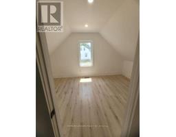 33 Bobcaygeon Road, Minden Hills, ON K0M2A0 Photo 13