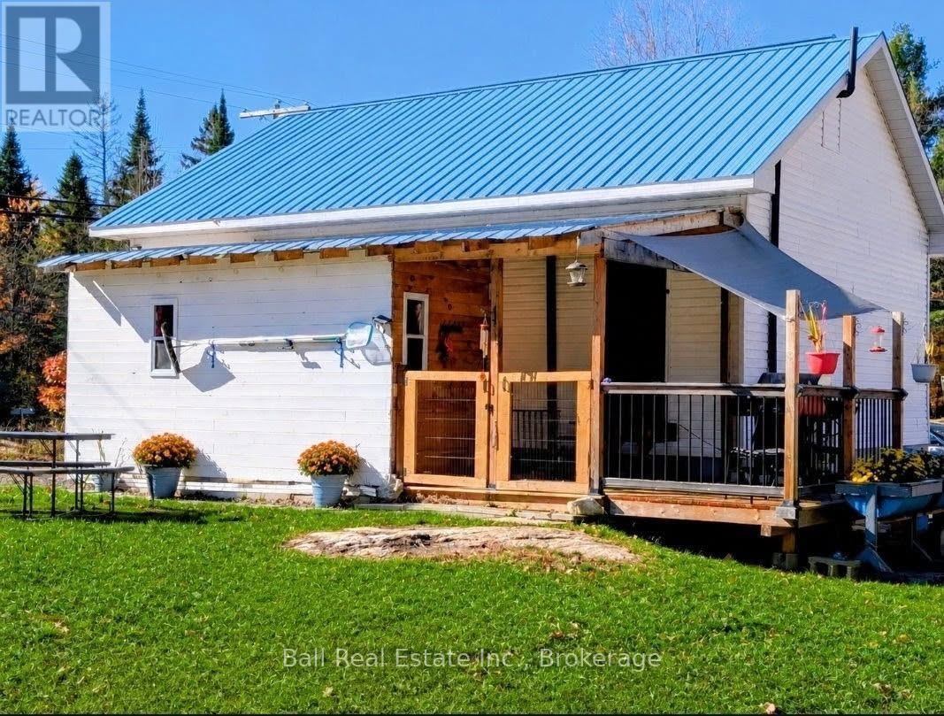 10419 County Road 503, Highlands East, ON
