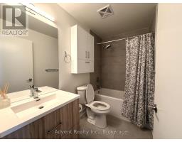 1113 - 180 Fairview Mall Drive, Toronto, ON M2J0G4 Photo 7