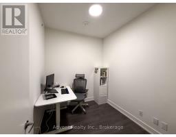 1113 - 180 Fairview Mall Drive, Toronto, ON M2J0G4 Photo 8