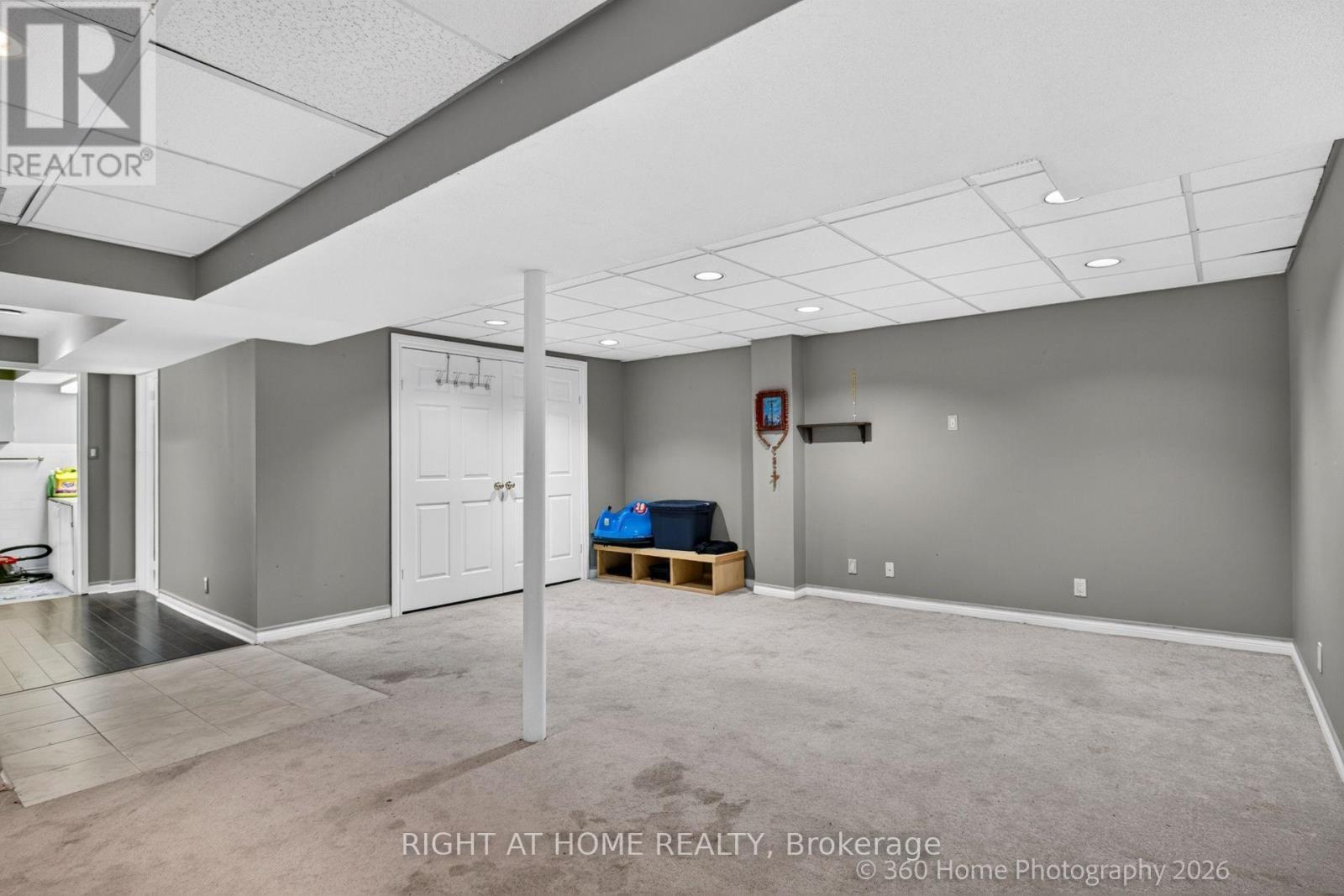 57 CORNWALL DRIVE - 16