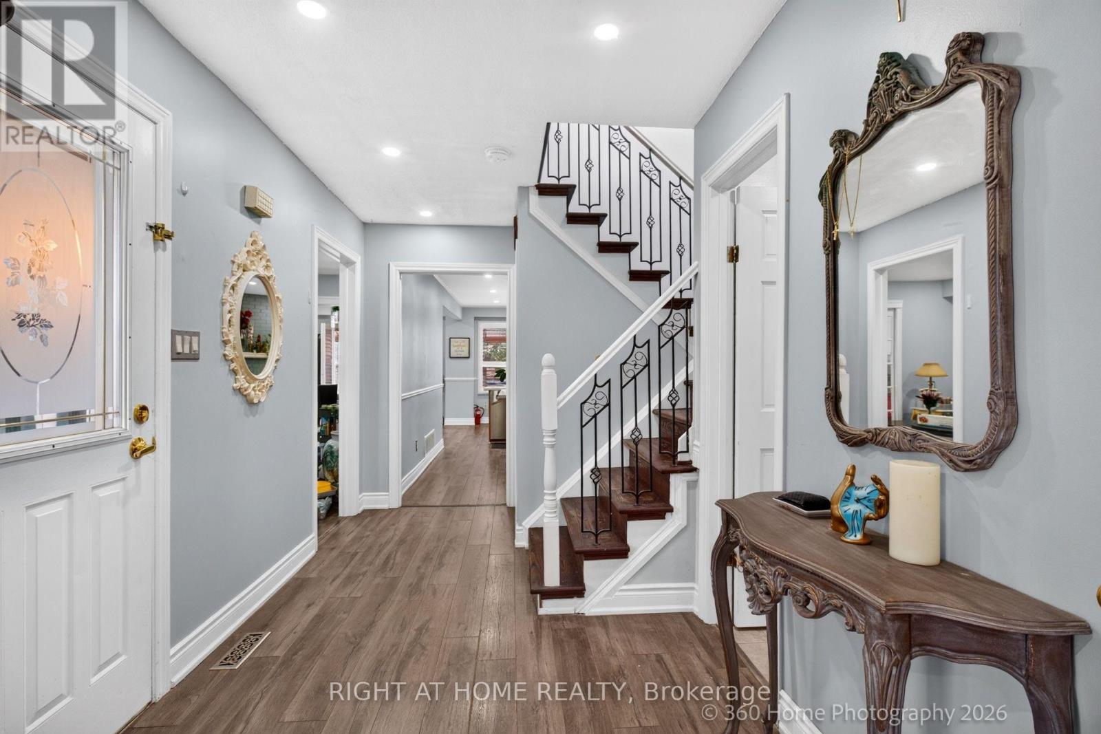 57 CORNWALL DRIVE - 8