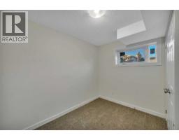 65 Roberts Crescent, Red Deer, AB T4P3K7 Photo 24