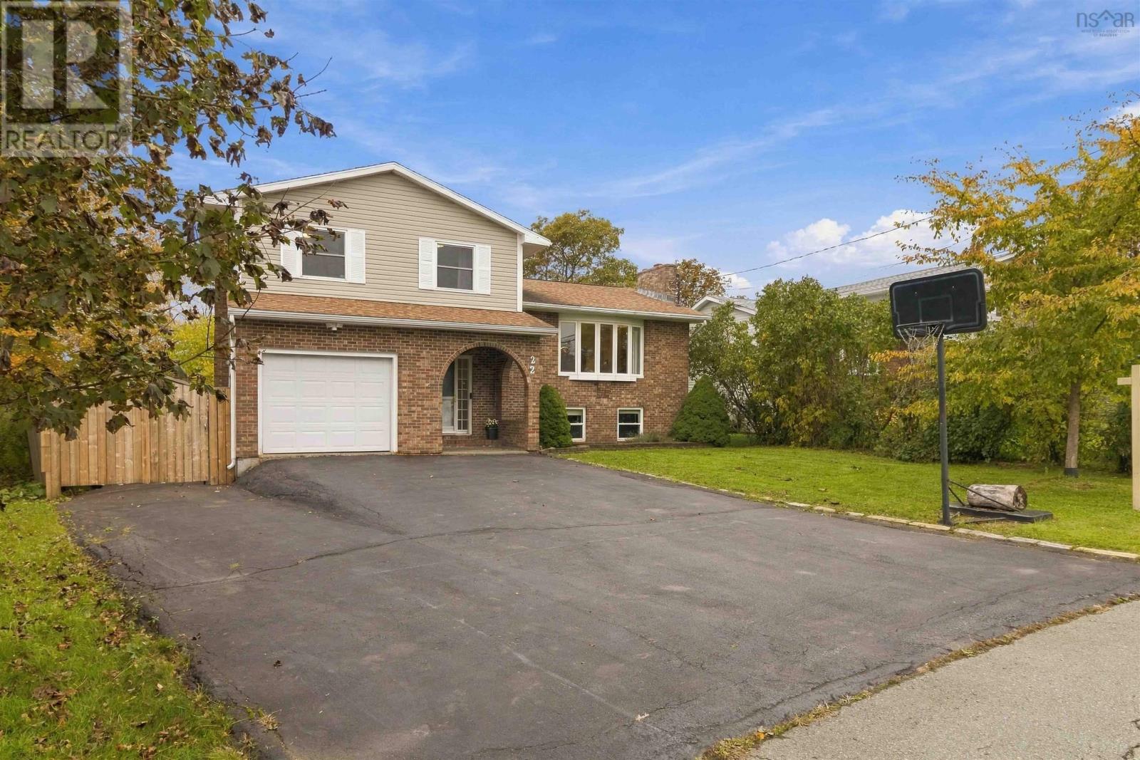 22 Cedar Crescent - 42