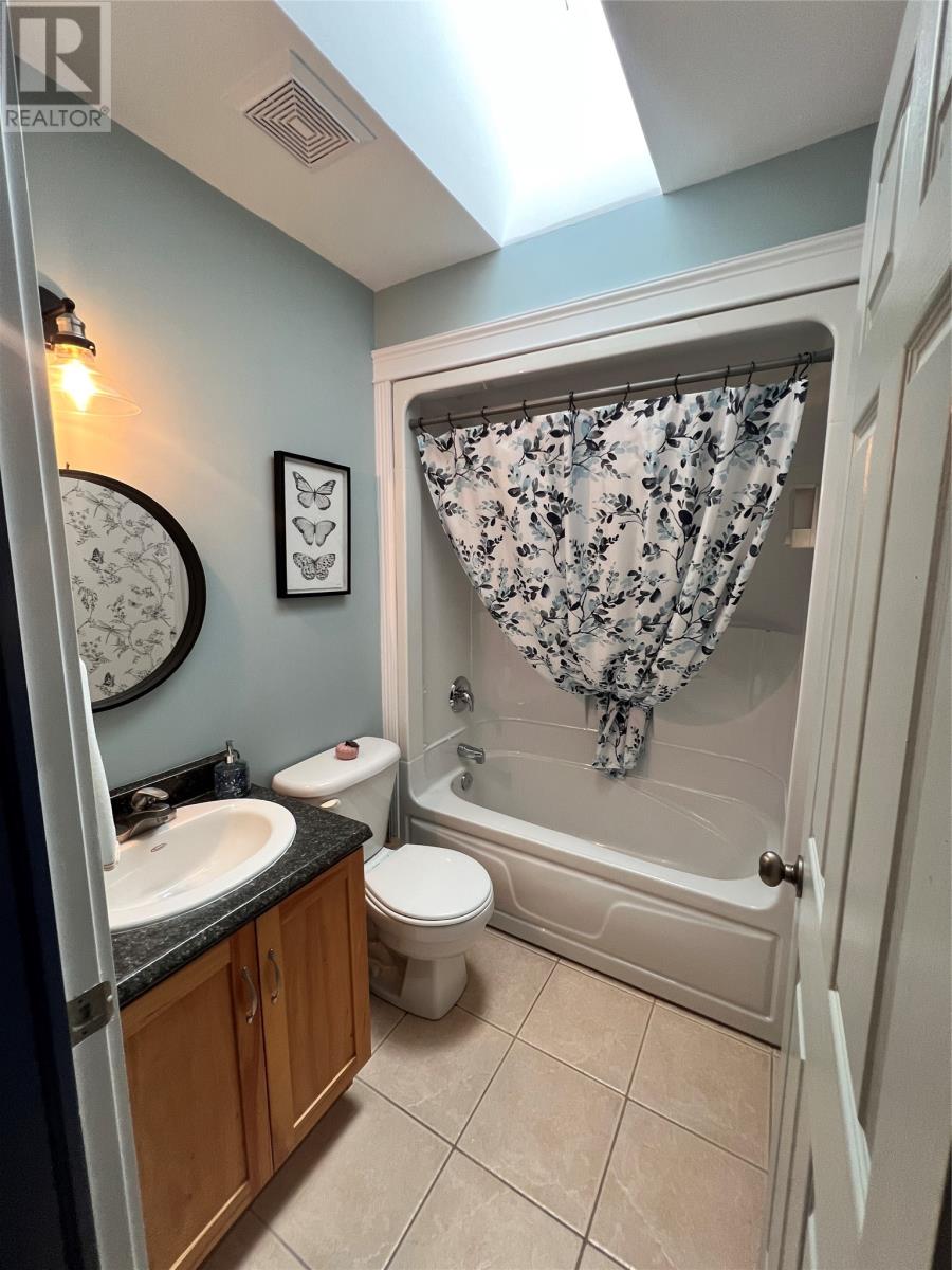 Photo 15 of 48
