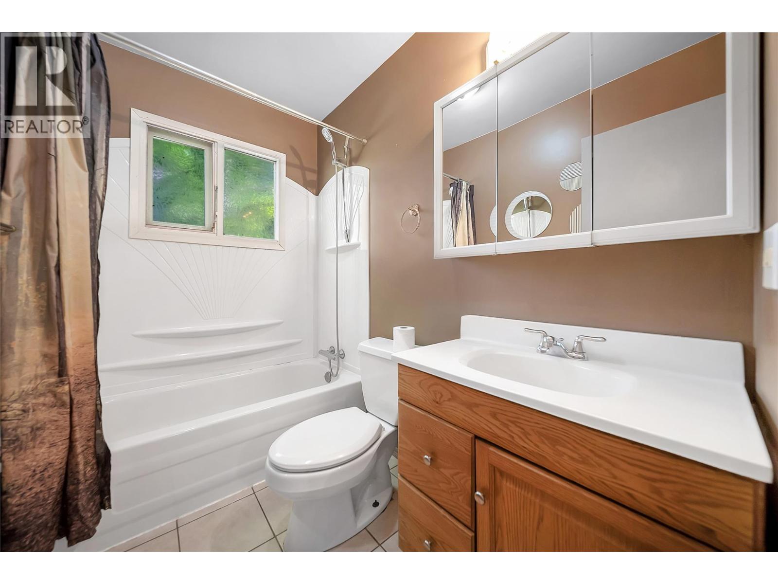 11408 Kalmalka Road - 31