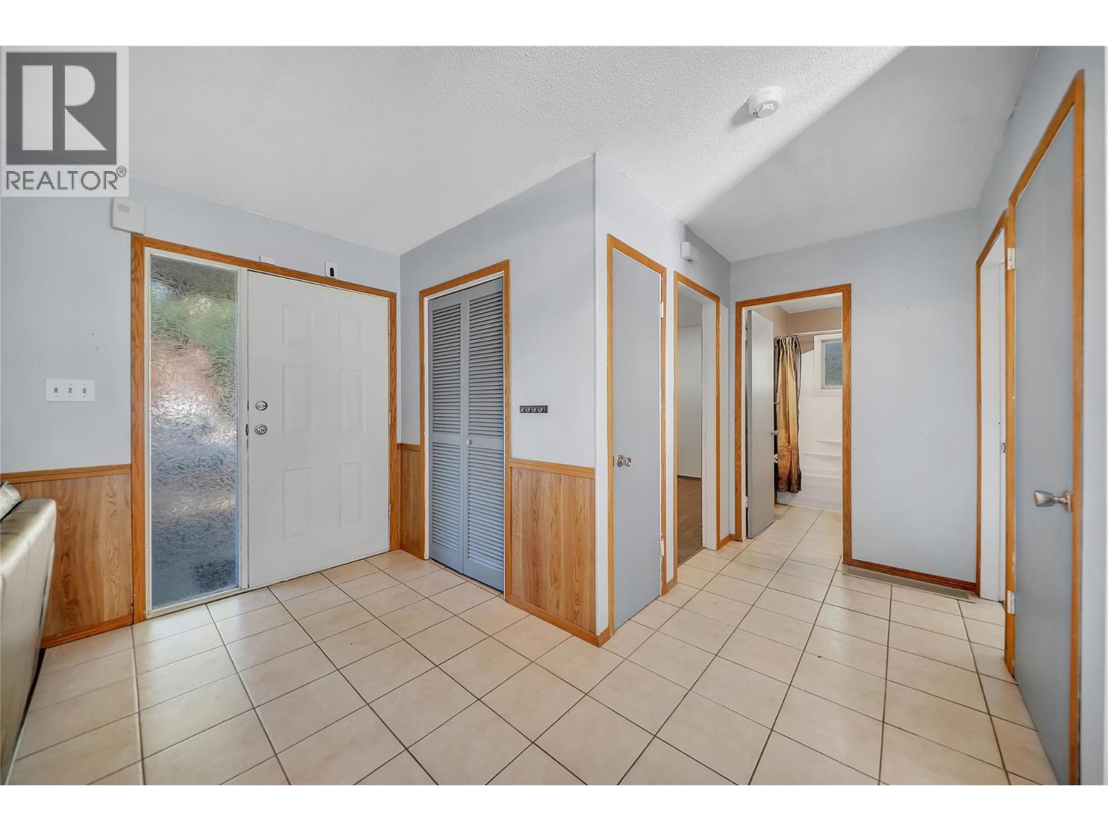 11408 Kalmalka Road - 29