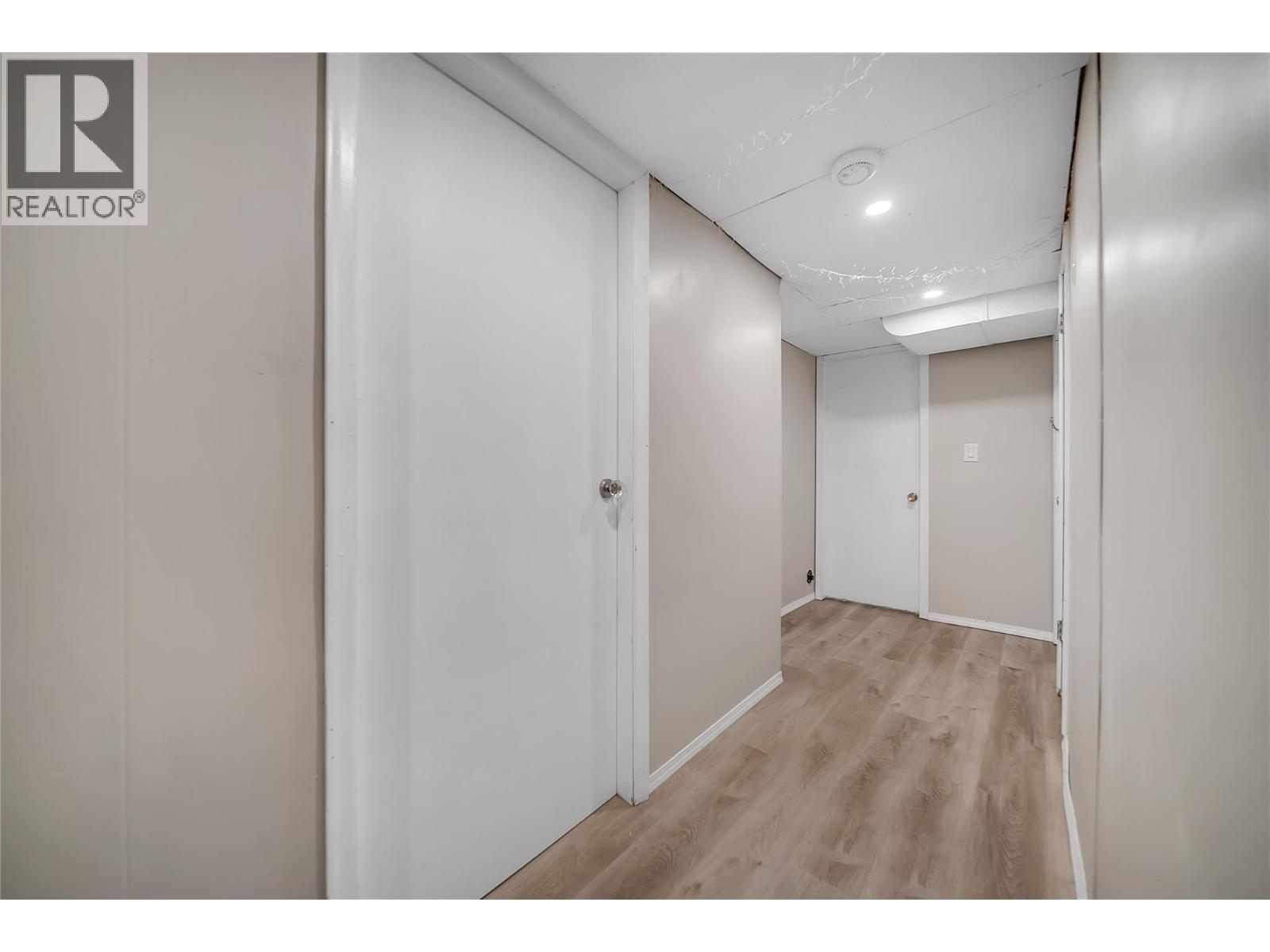11408 Kalmalka Road - 43