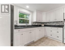 731 Francie Lane, Laurentian Valley, ON K8A6W2 Photo 17