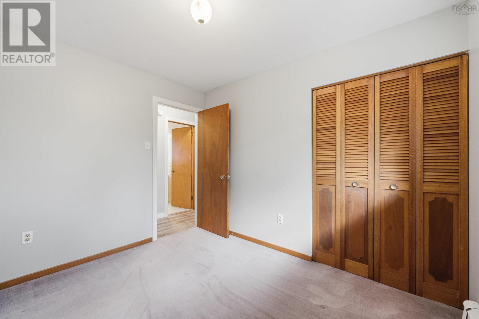 12 Ivylea Crescent - 15