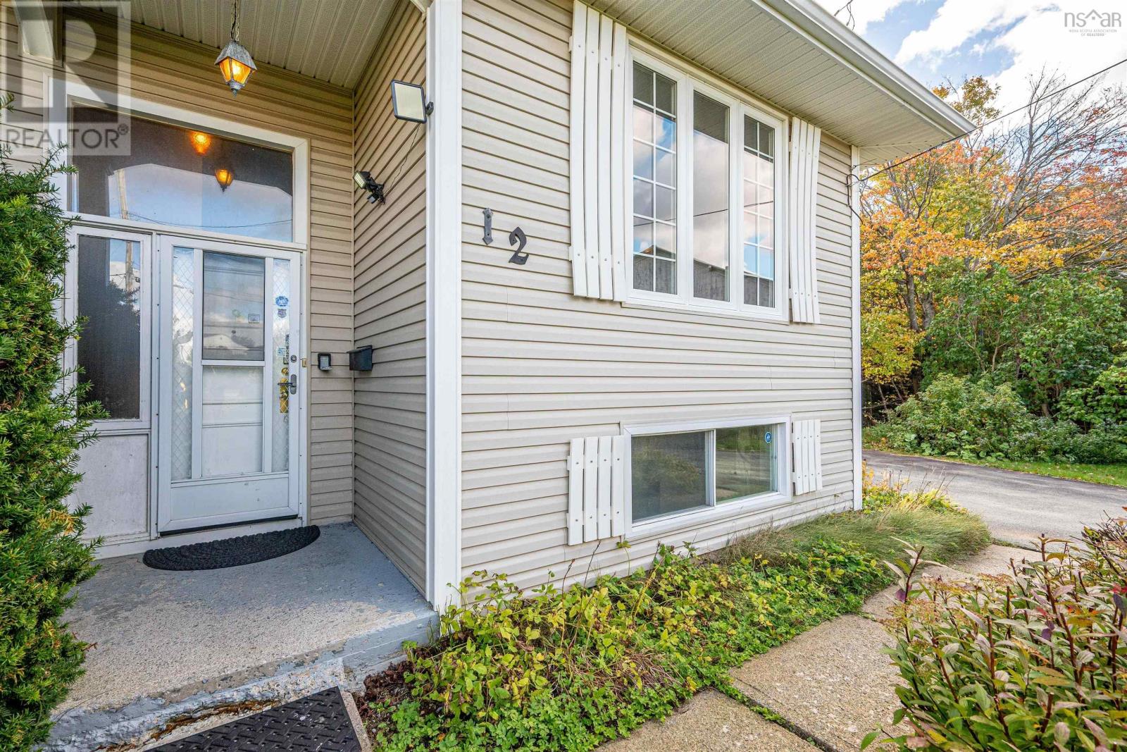 12 Ivylea Crescent - 4