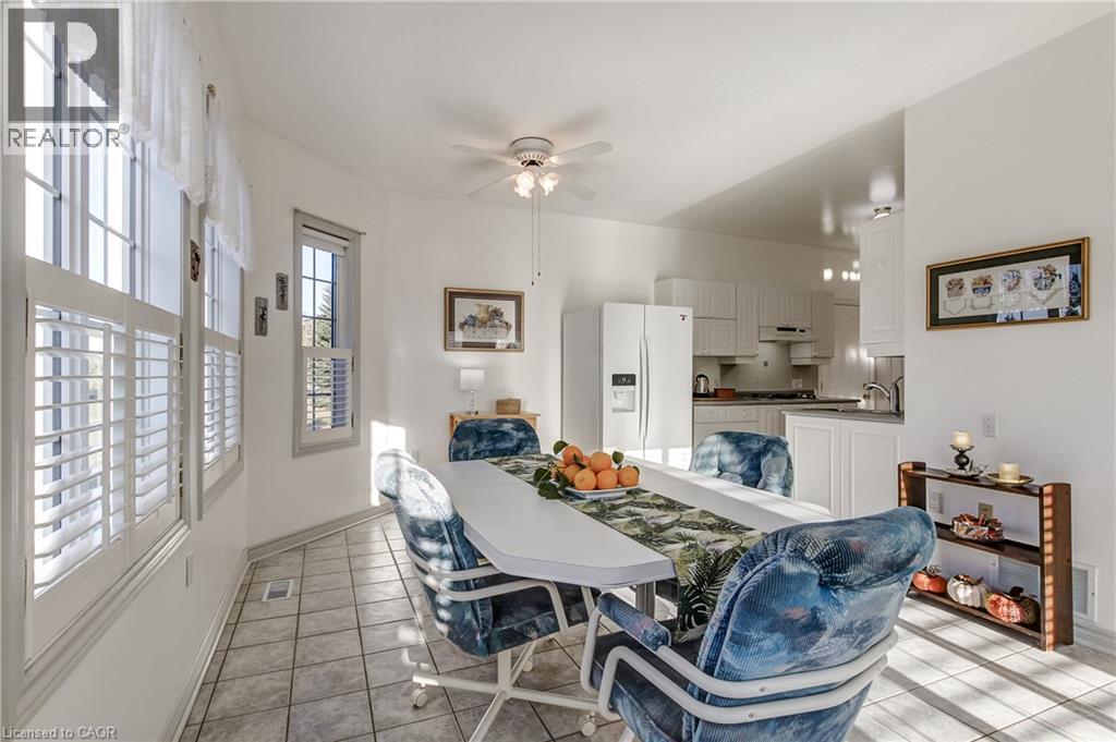 260 SILVERBIRCH Boulevard - 19