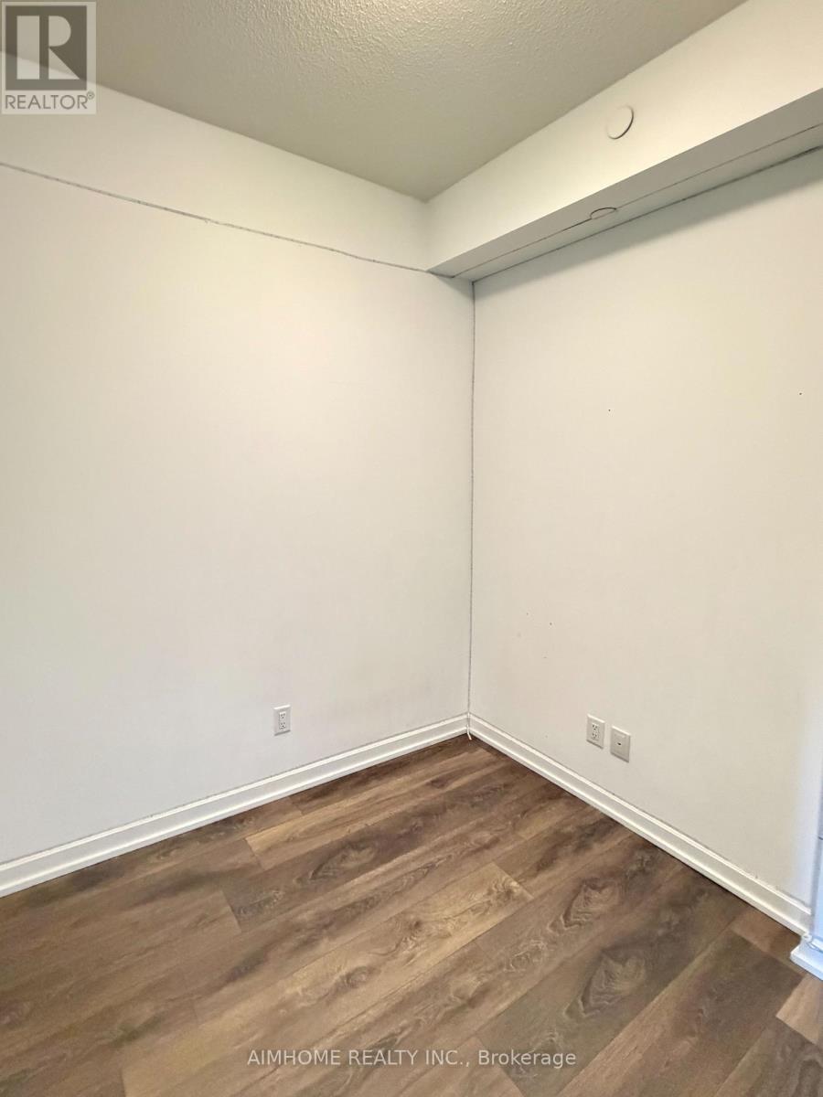 3106 - 32 FOREST MANOR ROAD, Toronto (Henry Farm) — photo 9