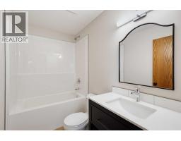 124 Kentwood Drive, Red Deer, AB T4P0A5 Photo 19