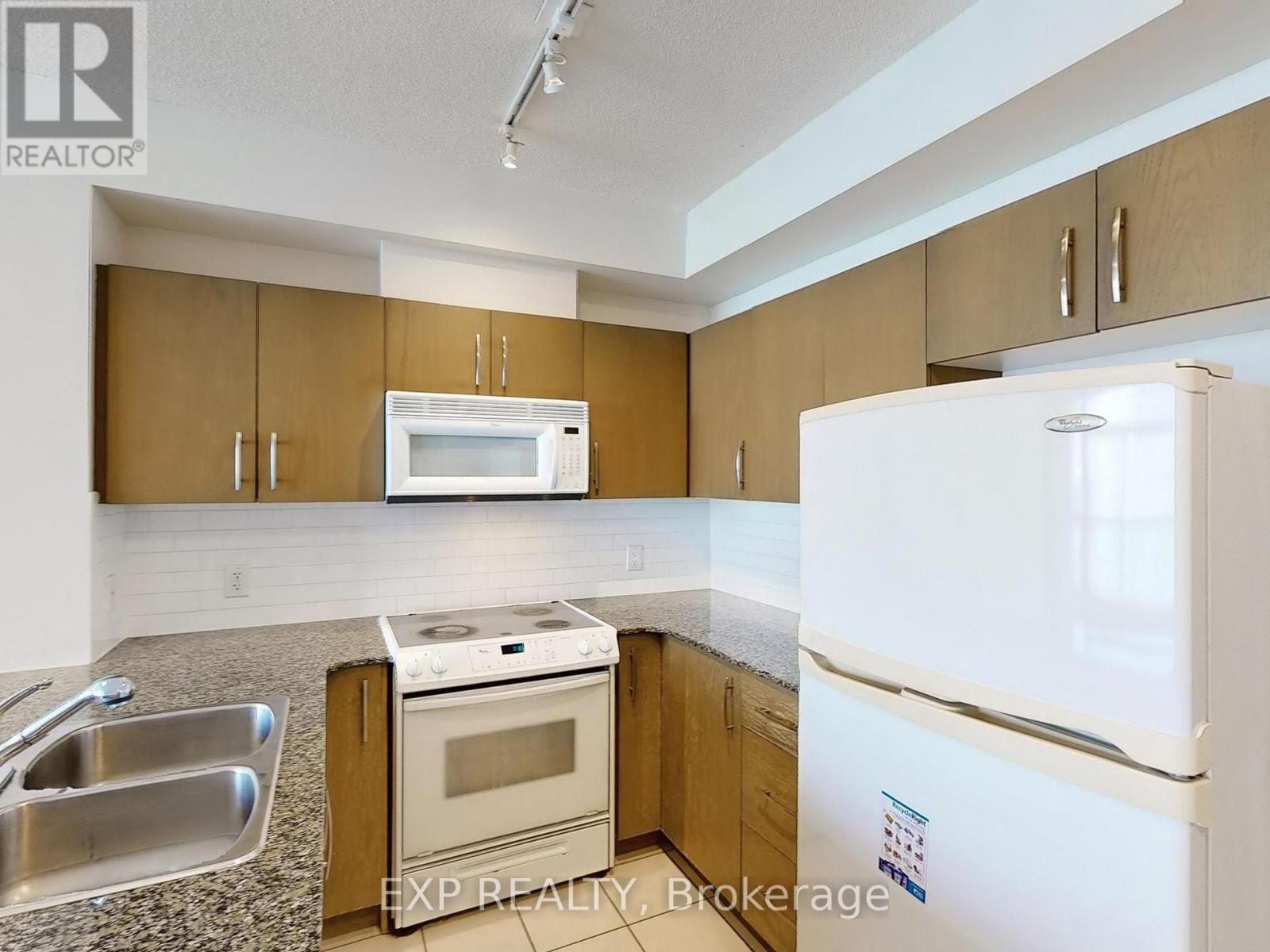 2509 - 3504 HURONTARIO STREET, Mississauga (Fairview) — photo 8