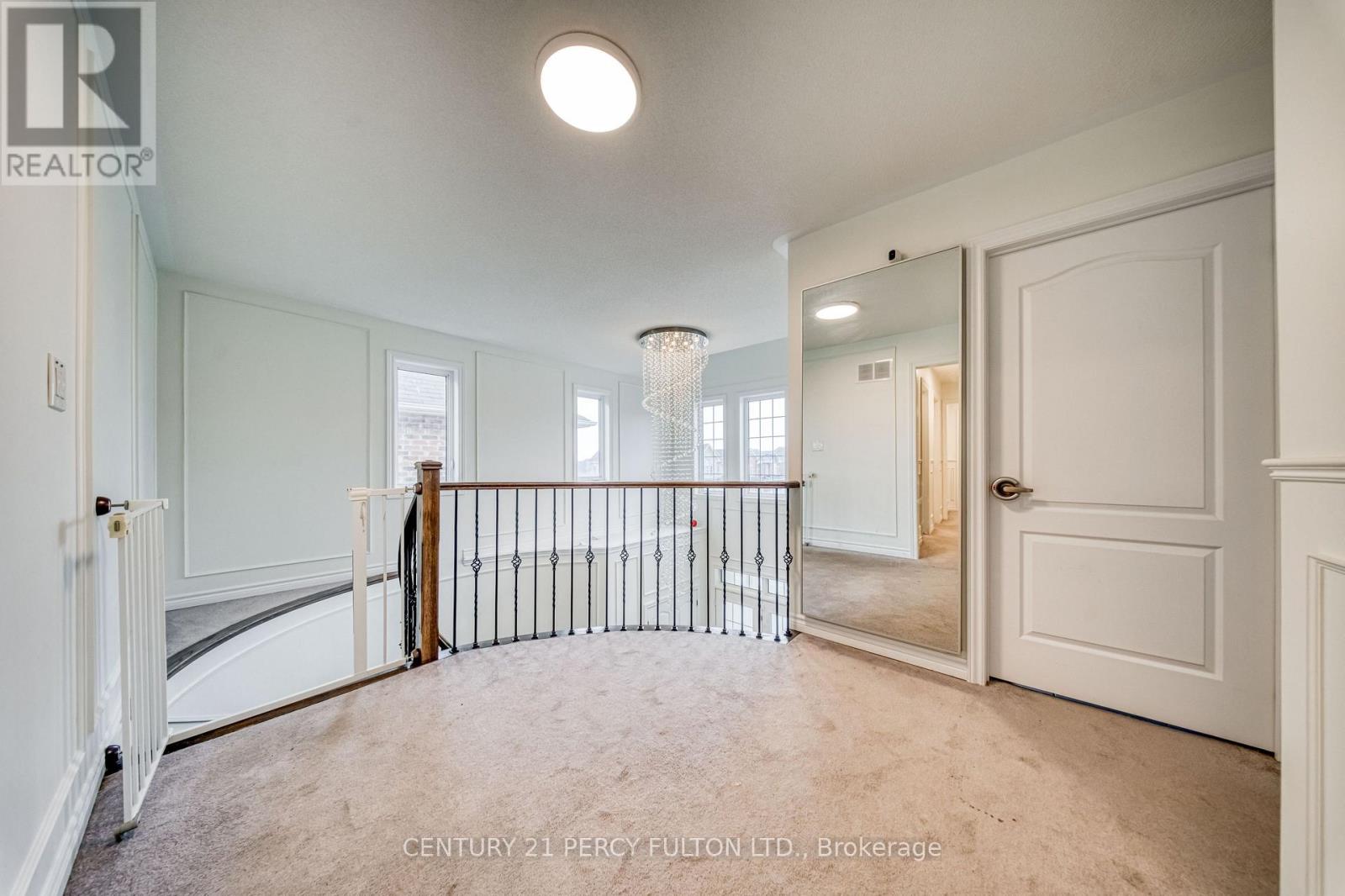 937 Greenhill Avenue, Oshawa, ON photo 25