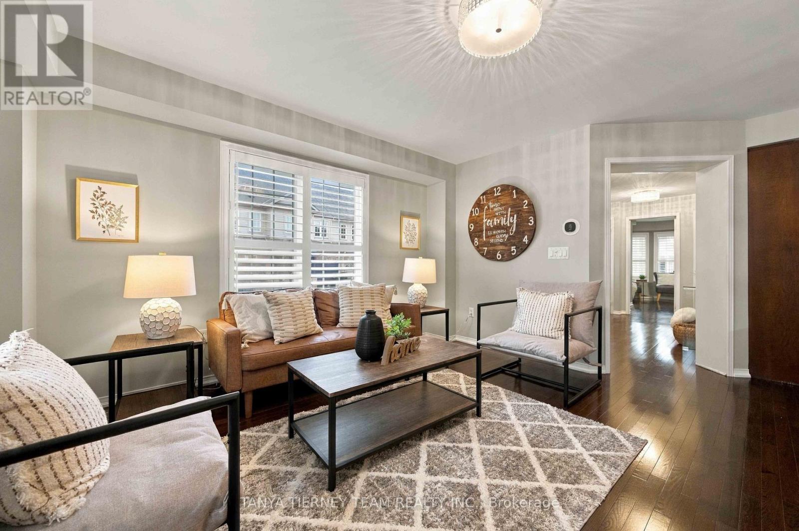 2 Delight Way, Whitby, ON photo 11
