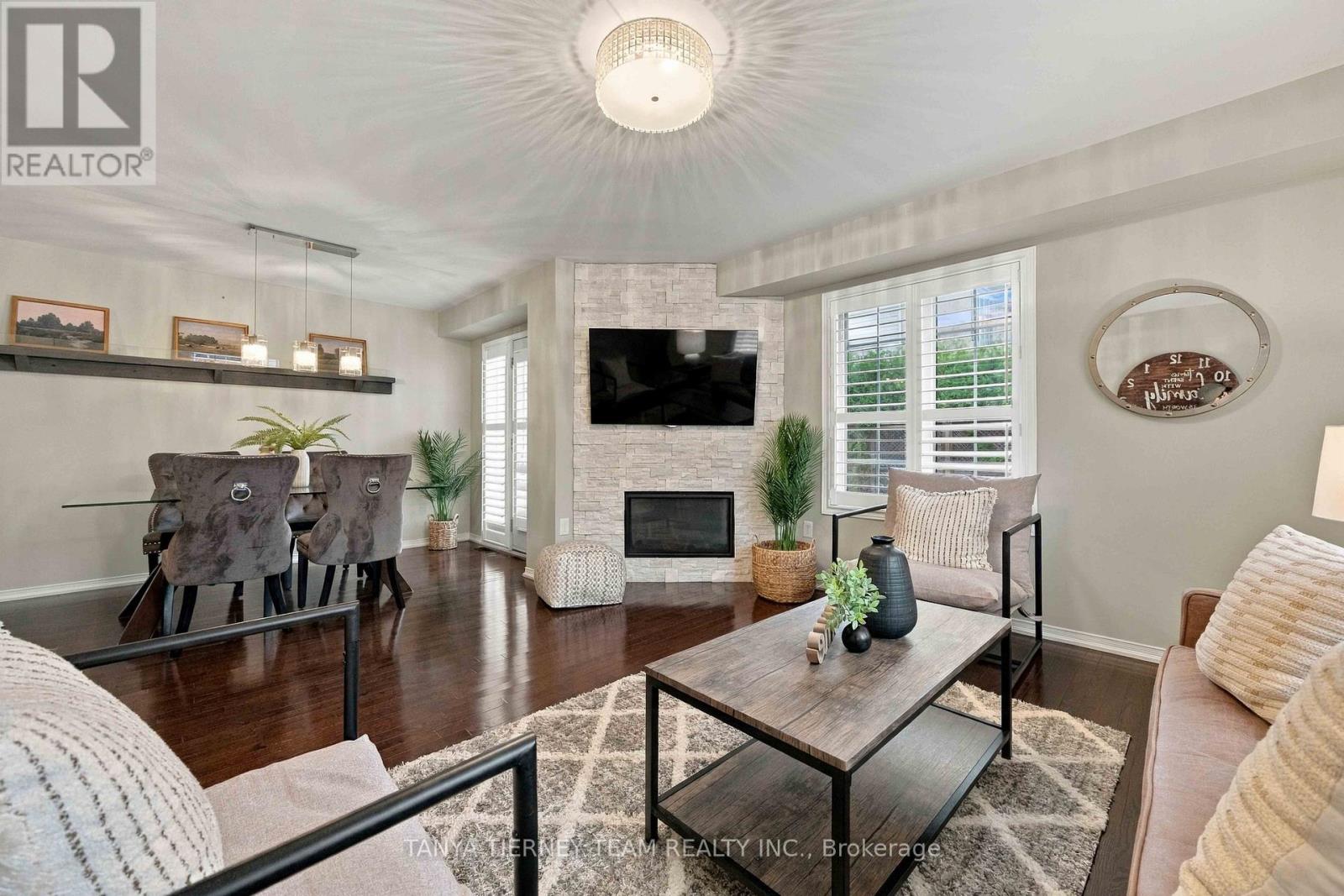 2 Delight Way, Whitby, ON photo 13