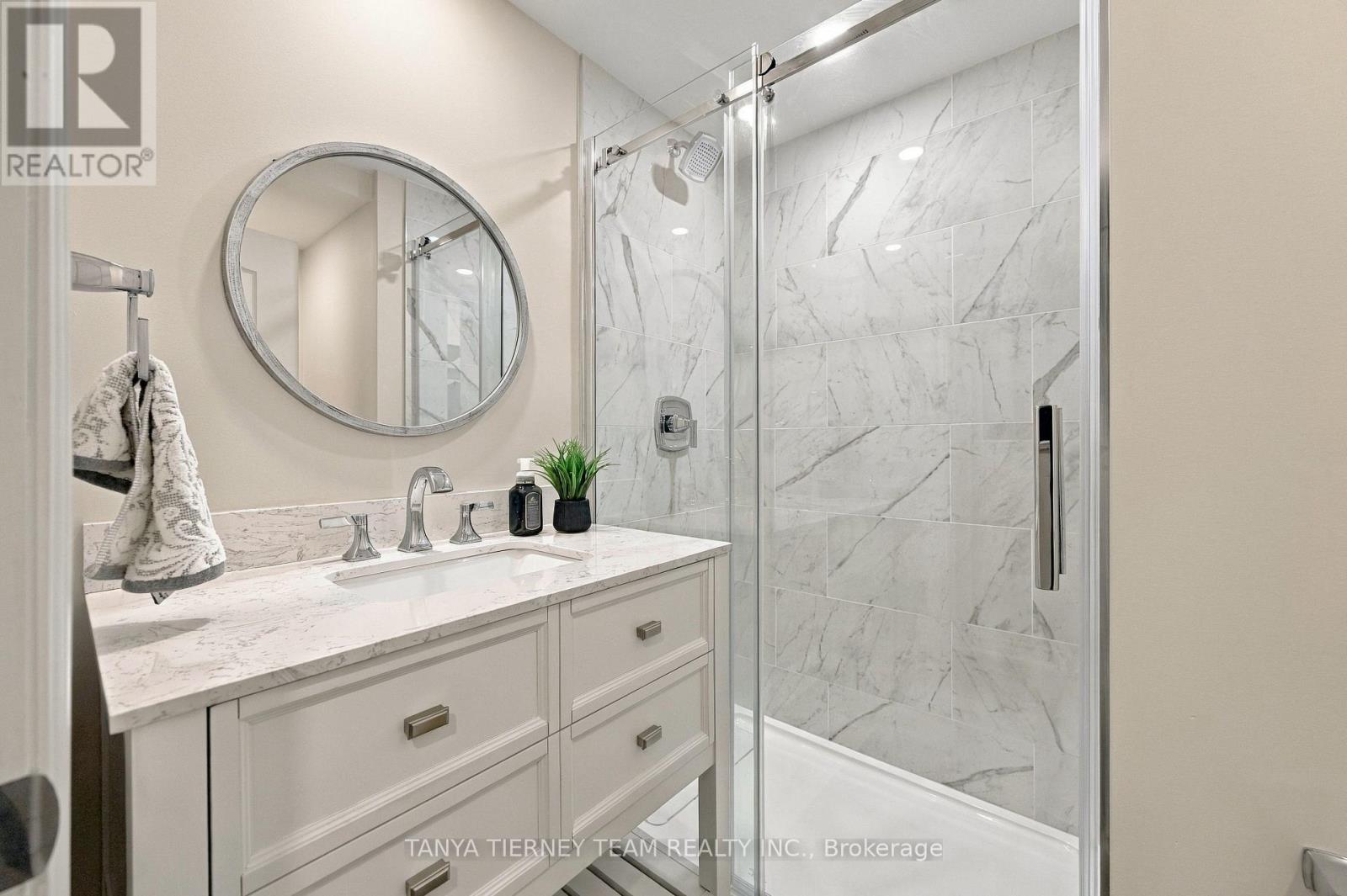 2 Delight Way, Whitby, ON photo 41