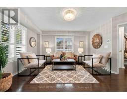 2 Delight Way, Whitby, ON L1M0E9 Photo 10