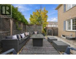 2 Delight Way, Whitby, ON L1M0E9 Photo 46