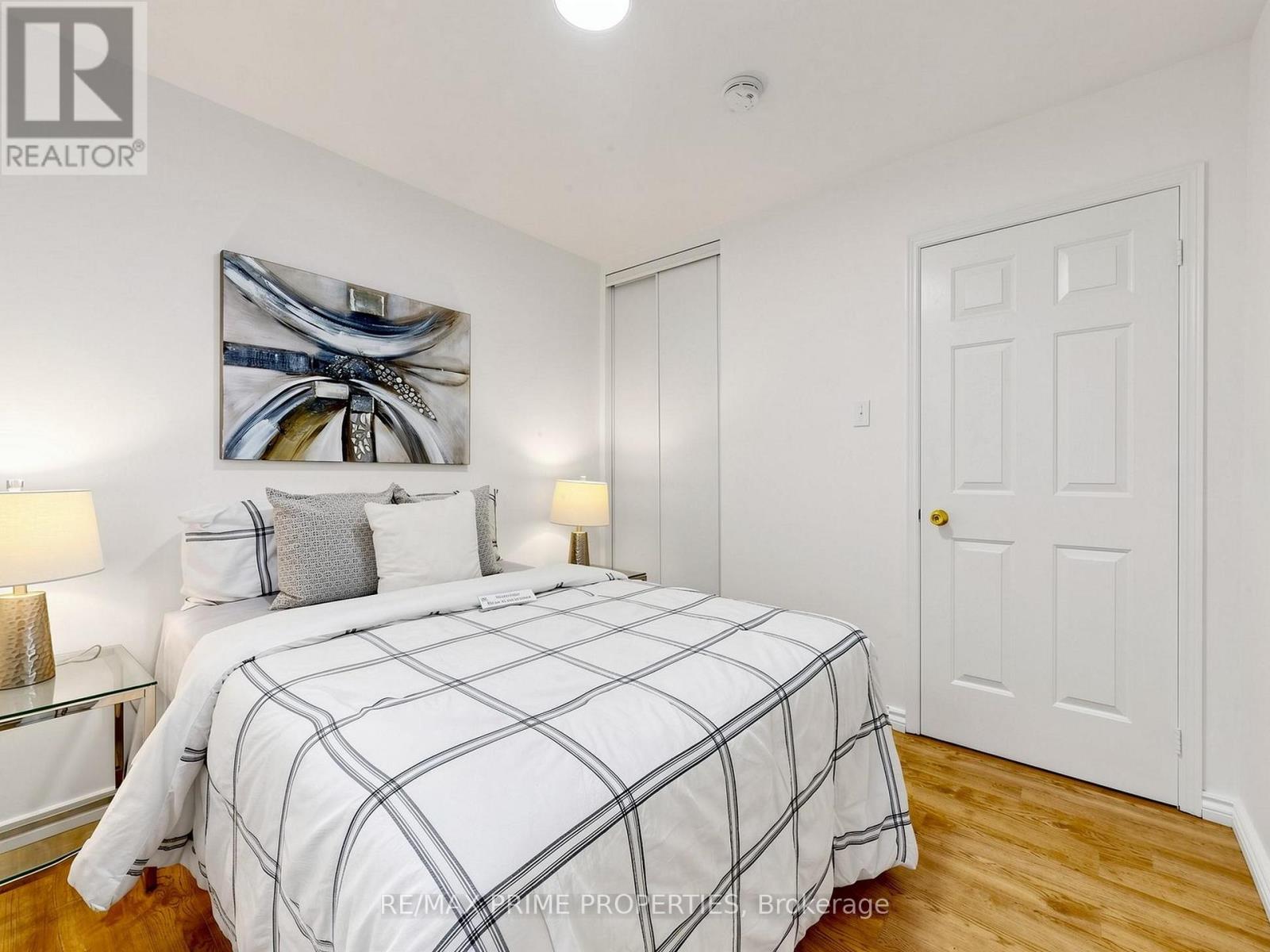 1629 MARSHCOURT DRIVE - 19