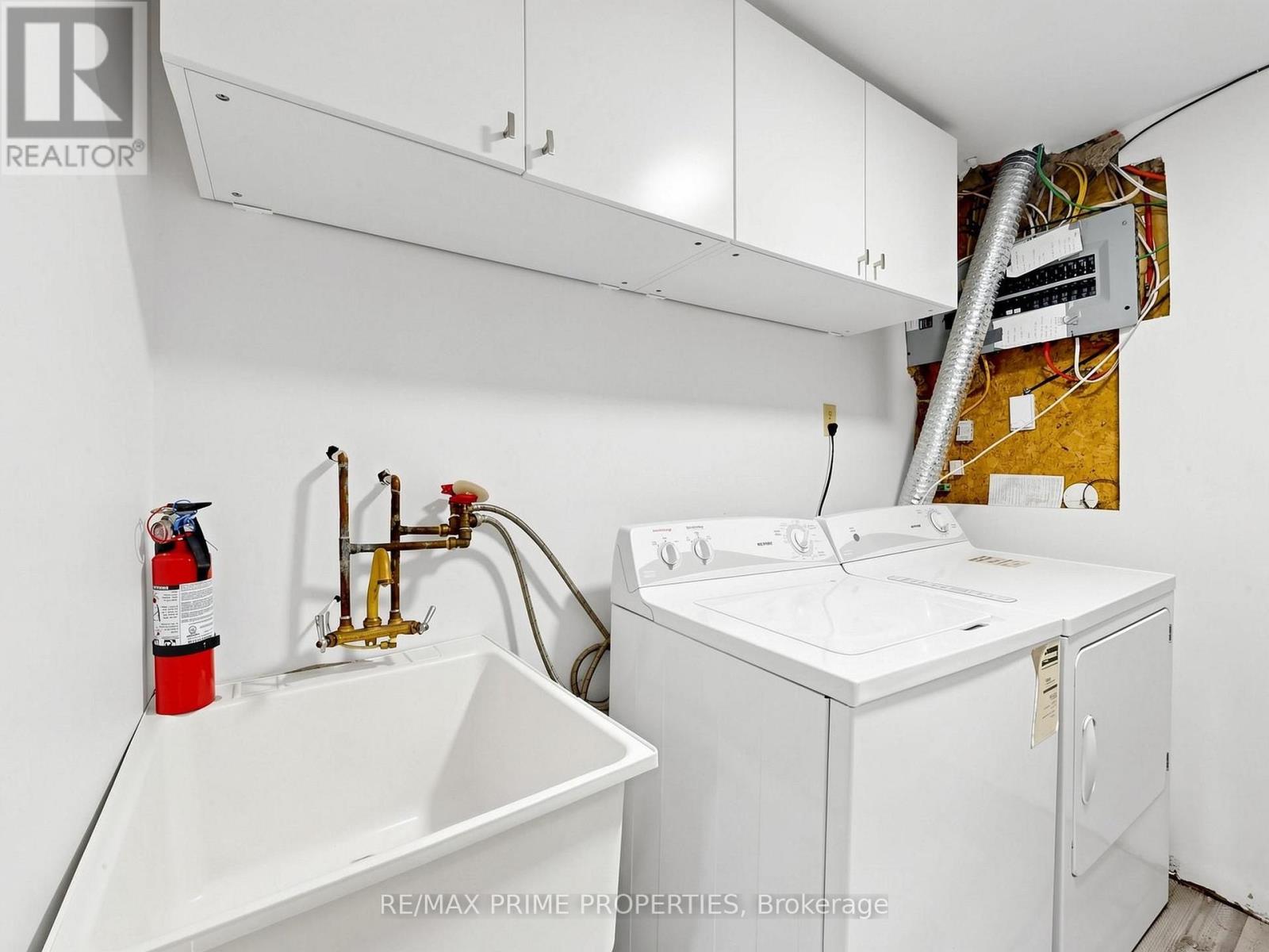 1629 MARSHCOURT DRIVE - 30