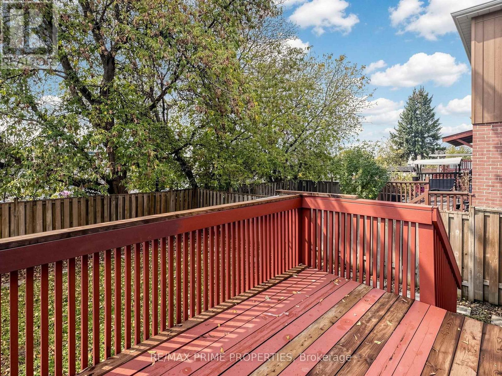 1629 MARSHCOURT DRIVE - 31