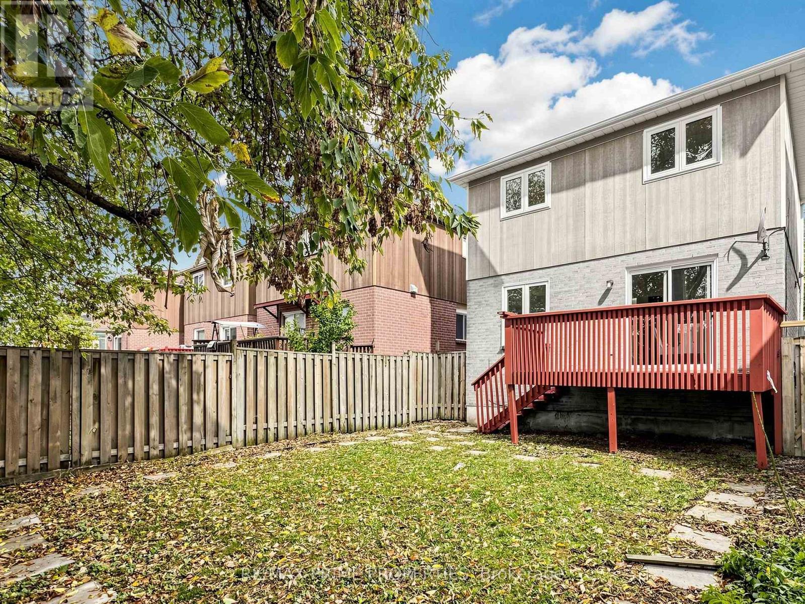 1629 Marshcourt Drive, Pickering, ON photo 33