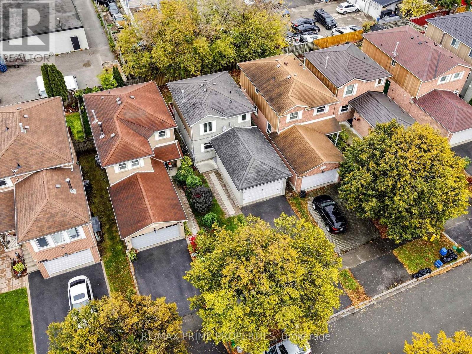 1629 MARSHCOURT DRIVE - 35