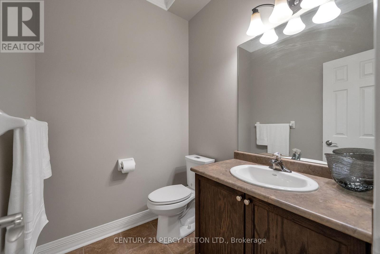 24 Cragg Crescent, Ajax, ON photo 15