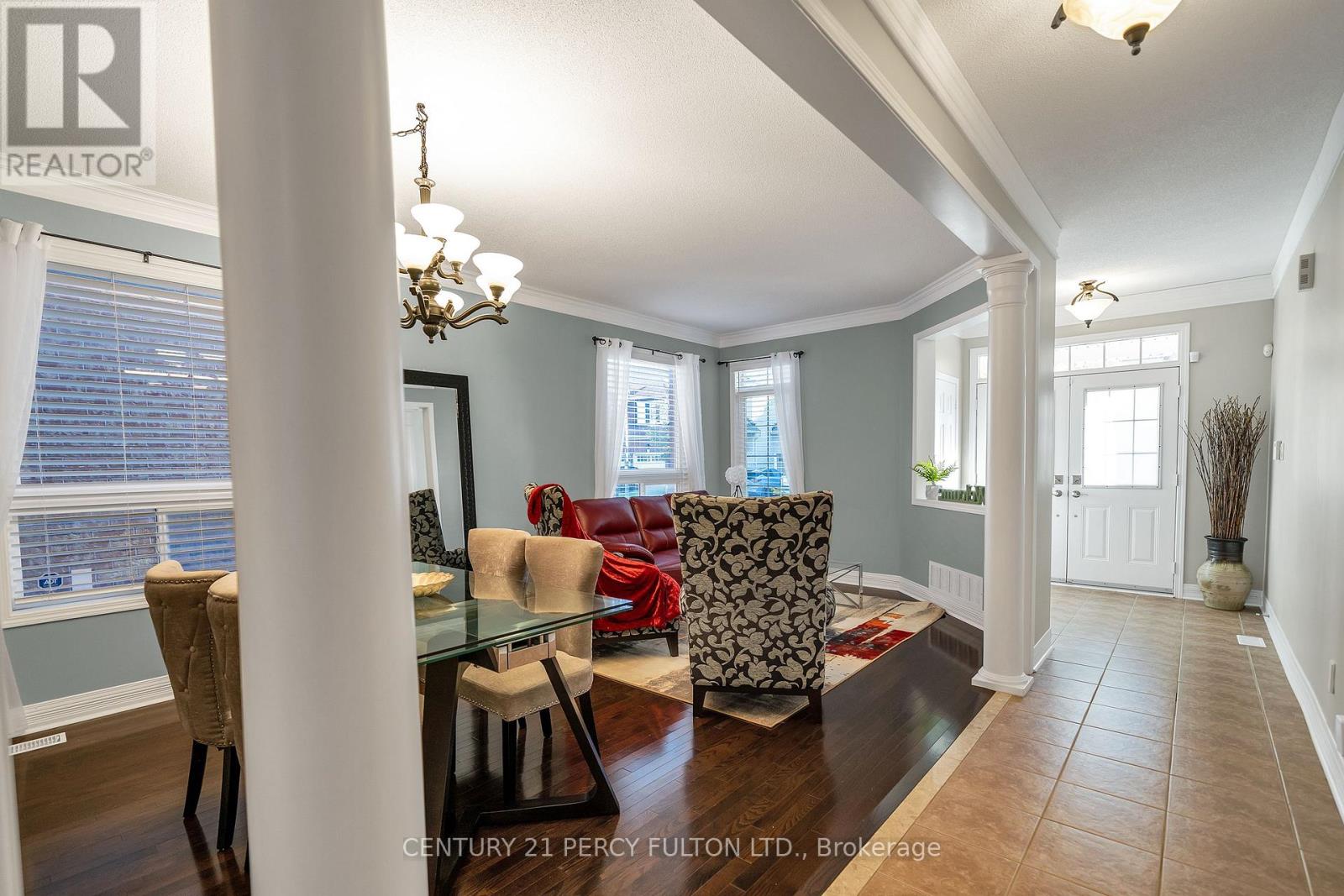 24 Cragg Crescent, Ajax, ON photo 7
