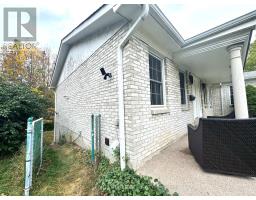Bsmt - 1737 Branchwood Park, Mississauga, ON L4W2E5 Photo 30