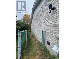 Bsmt - 1737 Branchwood Park, Mississauga, ON L4W2E5 Photo 31