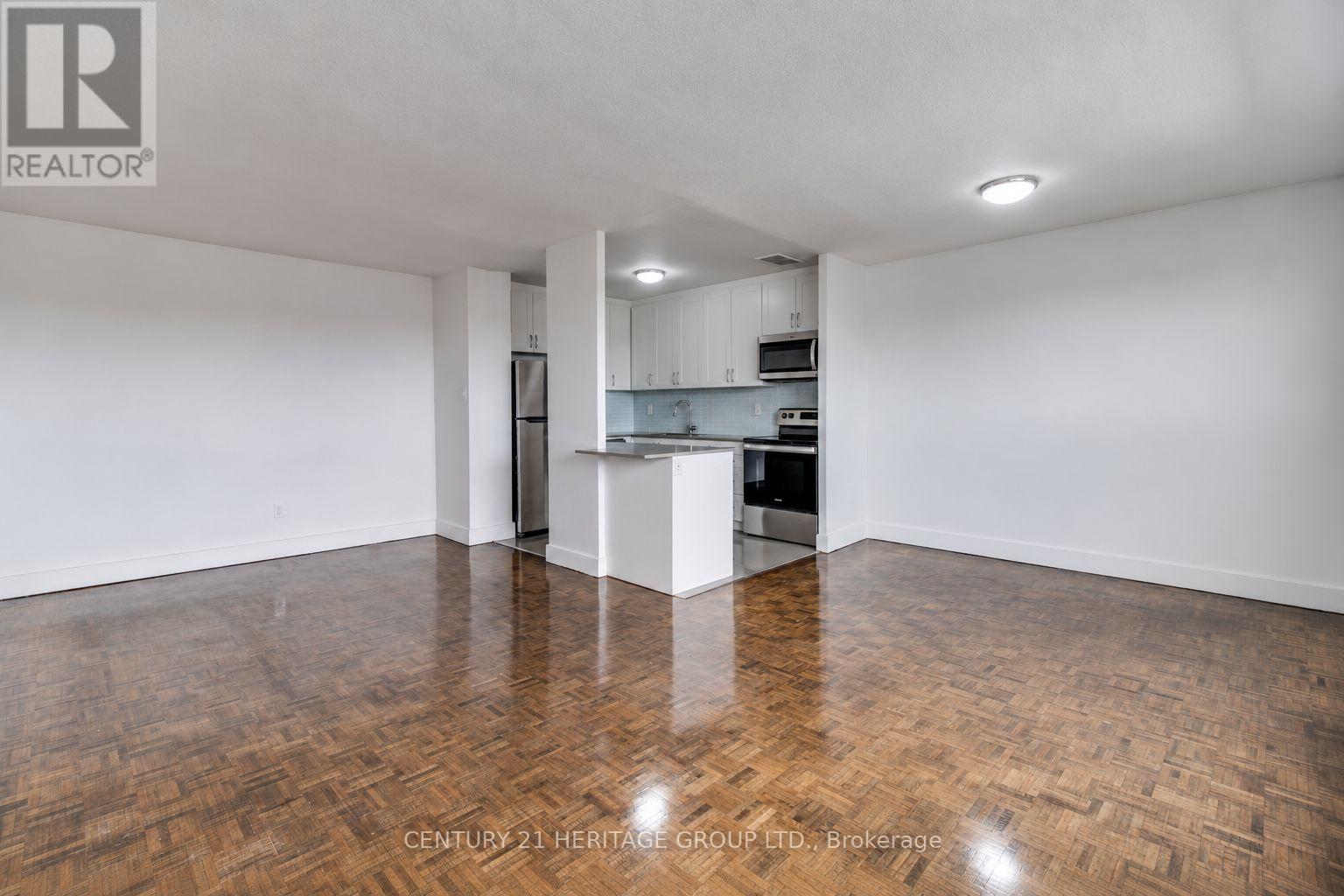510 - 10 GARFELLA DRIVE, Toronto (Mount Olive-Silverstone-Jamestown)