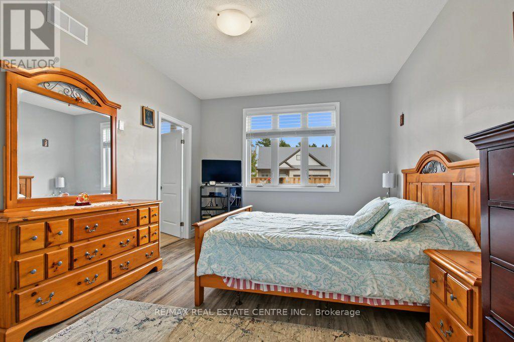 15- 44 MAIN Street East, East Zorra-Tavistock, ON photo 17