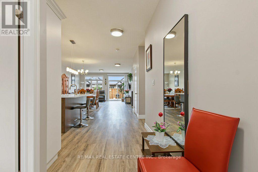 15- 44 MAIN Street East, East Zorra-Tavistock, ON photo 5