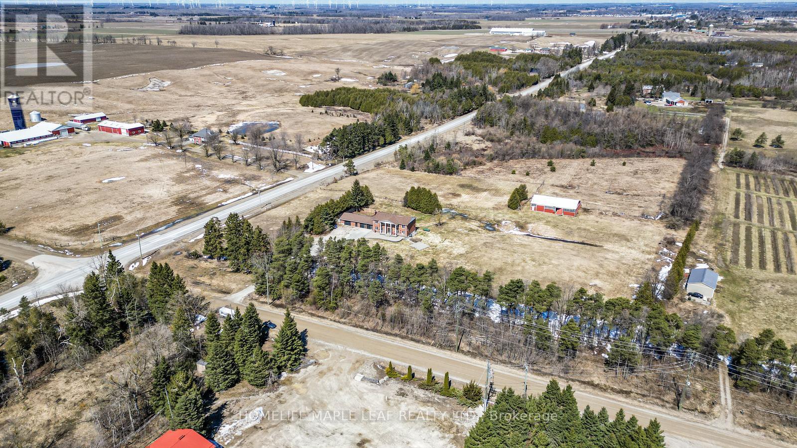 425279 25 Sideroad, Amaranth, ON photo 38