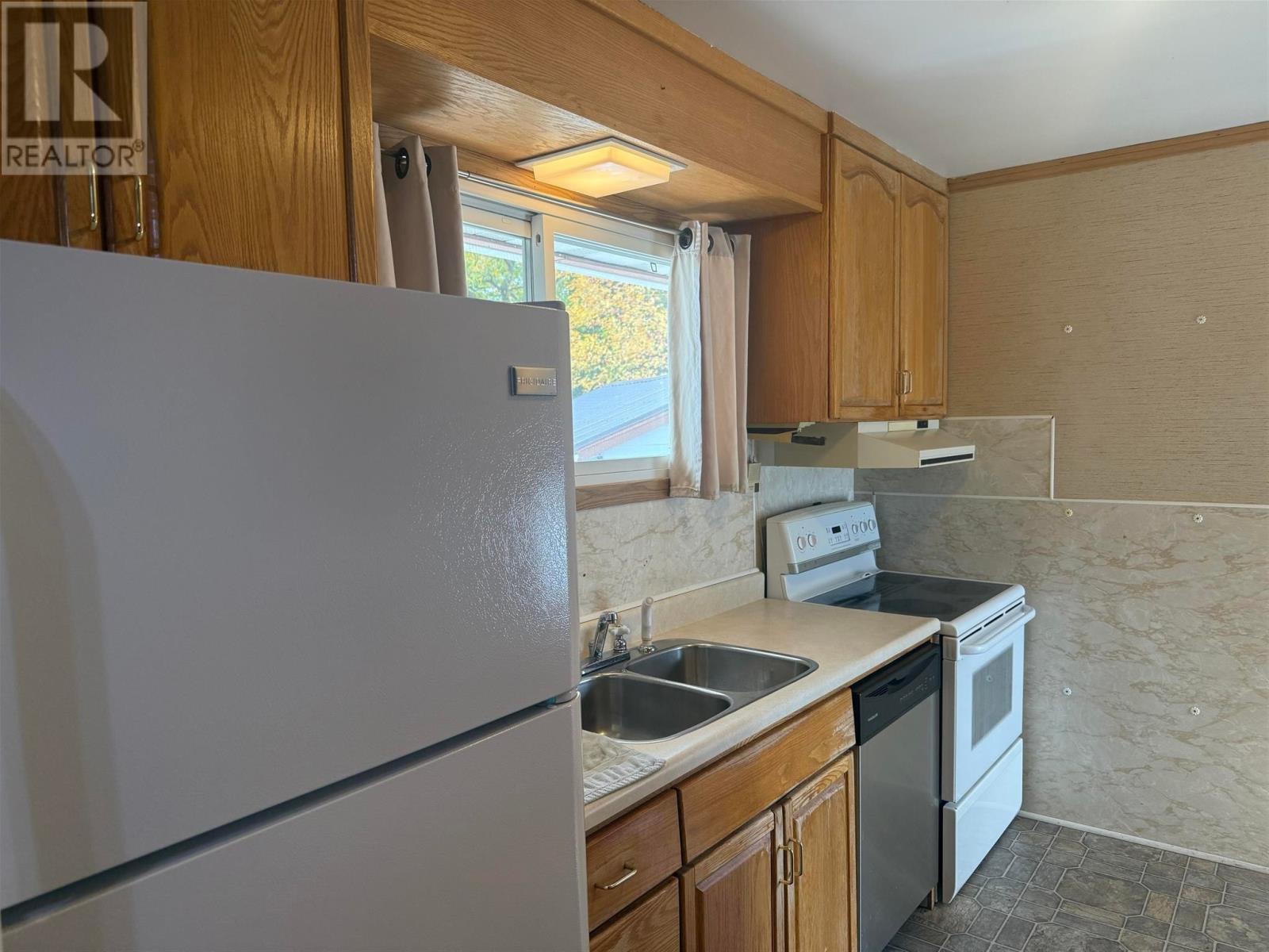 428 Boundary RD - 13